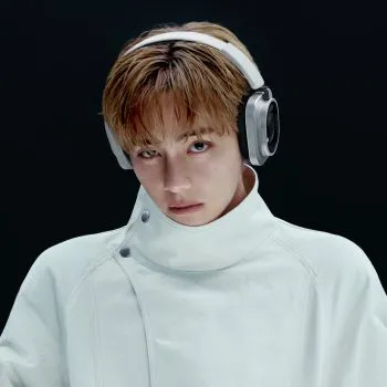 V with Headphone (1) Pro. Source: [[https://nothing.community/d/63308-v-debuts-the-all-new-headphone-1-pro|nothing.community]]